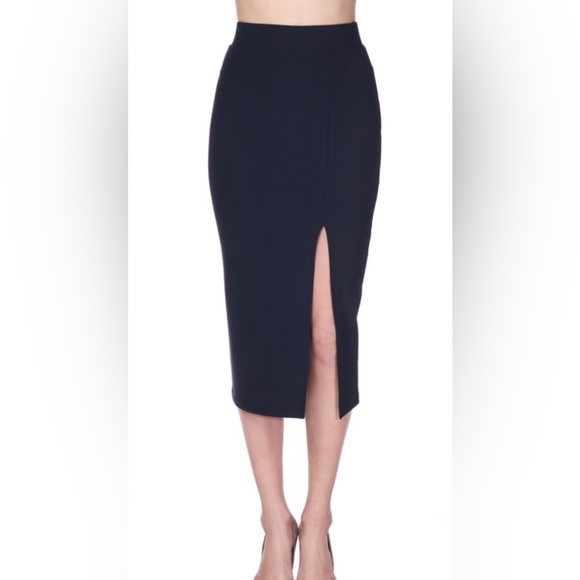 Black pencil skirt with front slit - Picture 2 of 2